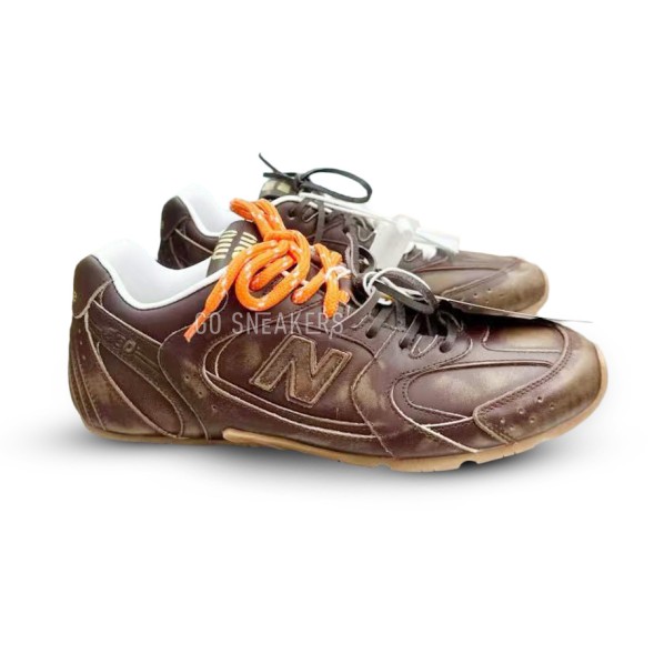 Женские кроссовки Miu Miu x New Balance 530 Brown