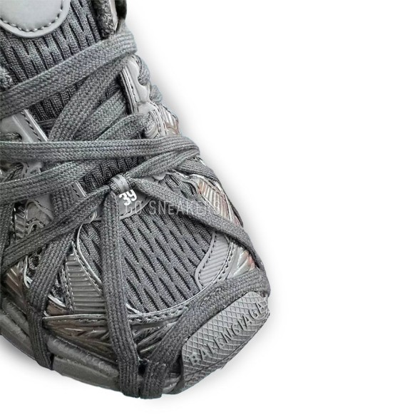 Женские кроссовки Balenciaga 3XL Extreme Lace Sneaker Black